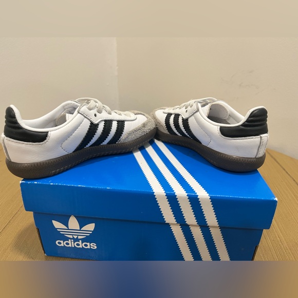 Adidas Toddler Sambas - Picture 5 of 6